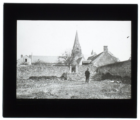 Eglise de Saint-Maximin près de Chantilly - avril 1902