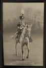 PRINZESSIN VICTORIA LUISE IN DER UNIFORM IHRES LEIB-HUSAREN-REGIMENTS. (Princesse Victoria Louise en uniforme de son régiment du corps de hussards)