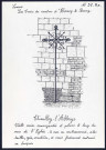 Vraignes-lès-Hornoy : vieille croix sauvegardée et placée le long du mur de l'église - (Reproduction interdite sans autorisation - © Claude Piette)