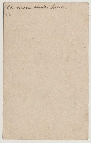 Jésus que mon coeur soit l'autel de votre amour, qu'il conserve à jamais le Souvenir du plus beau jour de ma vie. Un ciboire entouré de fleurs. A mon amie Lucie