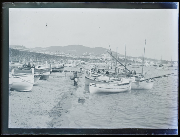 Cannes vue d'ensemble du port - avril 1905