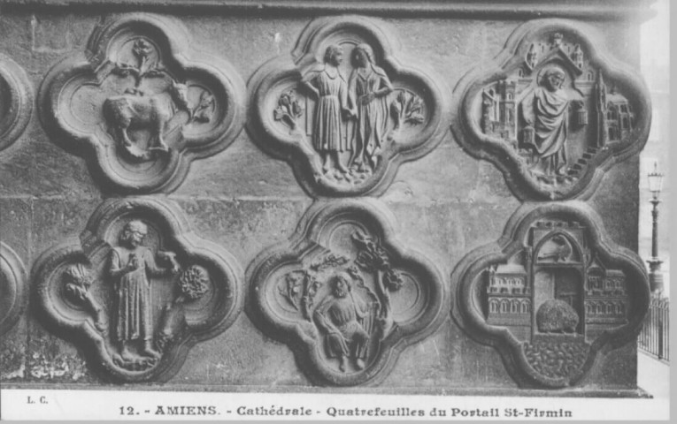 Cathédrale - Quatrefeuilles du portail Saint-Firmin