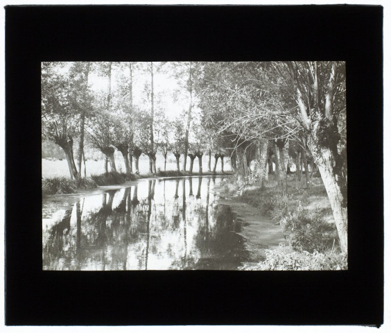 Chemin de halage - 1911