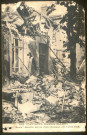 Compiègne, boulevard Gambetta : maison « Bazin » démolie par un obus allemand (31 juillet 1915)