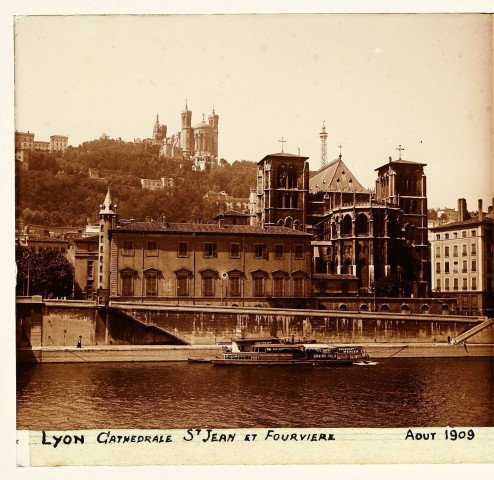 Lyon (Rhône). Cathédrale Saint-Jean et Fourvière