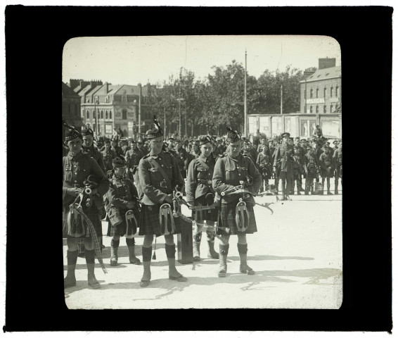 Amiens 1923. Visite des cadets anglais