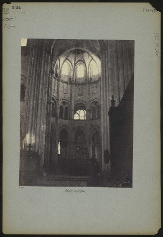 Saint-Germer-de-Fly. Vue intérieure de l'abside de l'abbaye