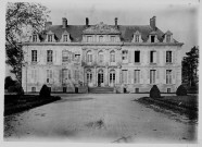 Château de Davenescourt : la façade principale