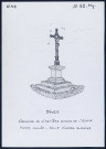 Dives (Oise) : calvaire du cimetière - (Reproduction interdite sans autorisation - © Claude Piette)