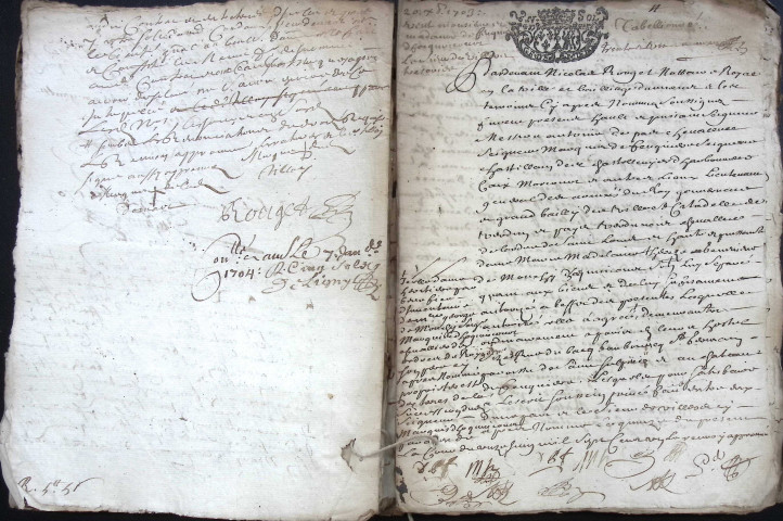 Etude de Me Nicolas Rouget à Amiens (étude n°5). Minutes de l'année 1703