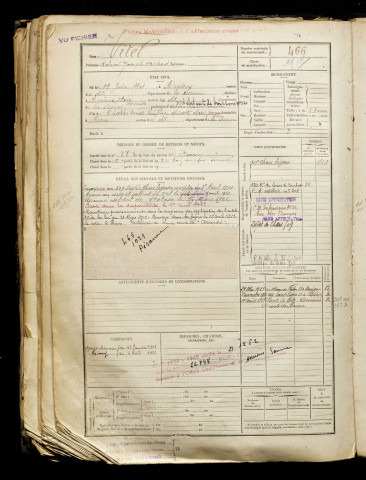 Vitel, Robert Joseph Alfred, né le 19 juin 1901 à Amiens (Somme), classe 1921, matricule n° 466, Bureau de recrutement de Péronne