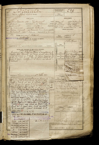 Briault, Louis Albert Léopold, né le 26 novembre 1889 à Toutencourt (Somme), classe 1909, matricule n° 219, Bureau de recrutement d'Abbeville