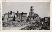 Amiens. L'église Saint-Jacques après les bombardements de 1940