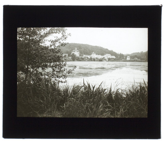 Pierrefonds - vue d'ensemble, le lac - 1905