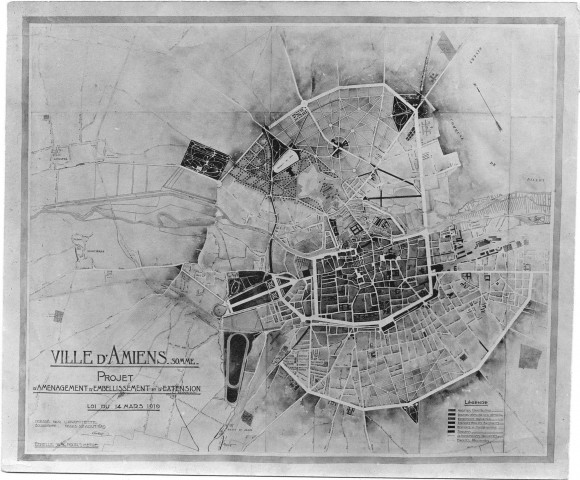 Ville d'Amiens - Somme - Projet d'aménagement, d'embellissement, et d'extension