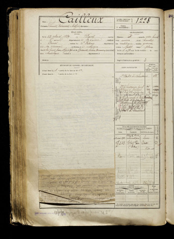 Cailleux, Louis Edmond Arthur, né le 23 mars 1889 à Paris 5e Arrondissement (Paris), classe 1909, matricule n° 1228, Bureau de recrutement d'Abbeville