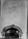 Abbaye de Valloires : détail d'un panneau sculpté figurant saint Luc en gloire