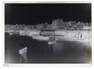 Dieppe - vue prise sur le port - septembre 1901