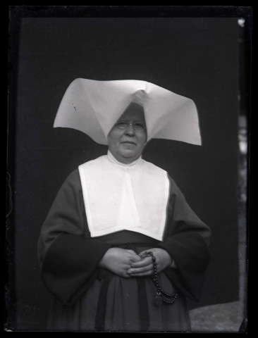 Portrait d'une religieuse