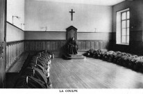 La Coulpe. Chaque semaine, les franciscains se rassemblent en la salle du Chapitre pour avouer au Père Gardien leurs infractions à la discipline monastique