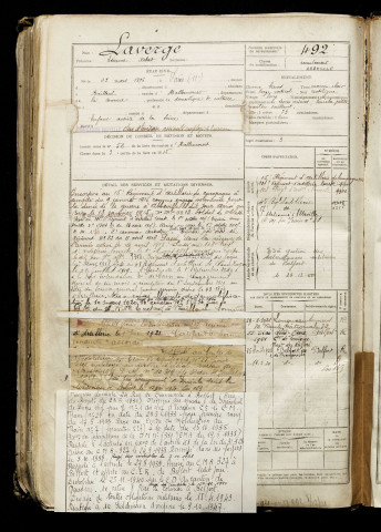 Laverge, Etienne Robert, né le 23 mars 1896 à Paris 11e Arrondissement (Paris), classe 1916, matricule n° 492, Bureau de recrutement d'Abbeville