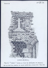 Lanchères : motif « croix » dans le mur de briques de la petite porte du mur nord de la nef de l'église - (Reproduction interdite sans autorisation - © Claude Piette)