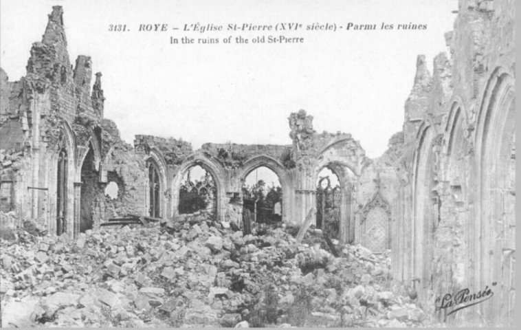 L'église St-Pierre (XVIe siècle) - Parmi les ruines - In the ruins of the old St-Pierre