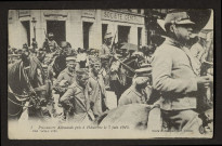 PRISONNIERS ALLEMANDS PRIS A HEBUTERNE LE 7 JUIN 1915