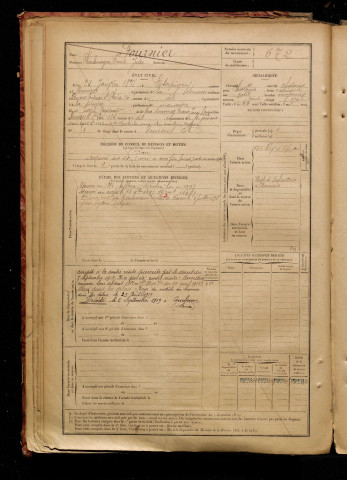 Fournier, Charlemagne Emile Jules, né le 28 janvier 1875 à Éterpigny (Somme), classe 1895, matricule n° 672, Bureau de recrutement d'Amiens