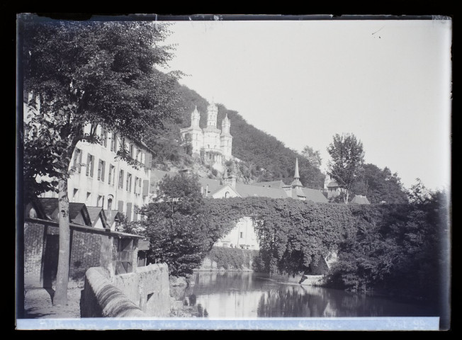 Bétharram - le pont - vue prise dans la cour du collège - septembre 1899
