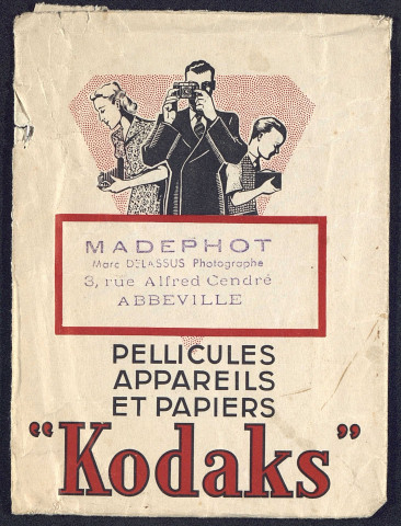 Pochette Kodak illustrée pour photographies. Madephot, Marc Delassus, photographe, 3 rue Albert Cendrée à Abbeville