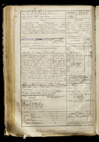 Defrance, Adelbert Eugène Auguste, né le 22 avril 1889 à Dargnies (Somme), classe 1909, matricule n° 1144, Bureau de recrutement d'Abbeville
