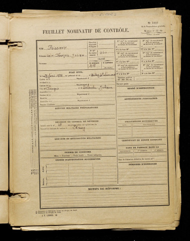 Poissant, Léon François Julien, né le 23 février 1898 à Belloy-Saint-Léonard (Somme), classe 1918, matricule n° 440, Bureau de recrutement d'Amiens