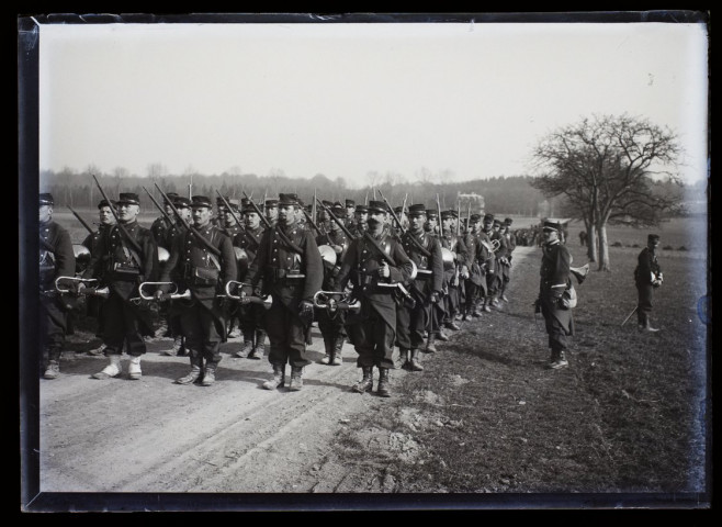 8e chasseurs à Allonville - mars 1902