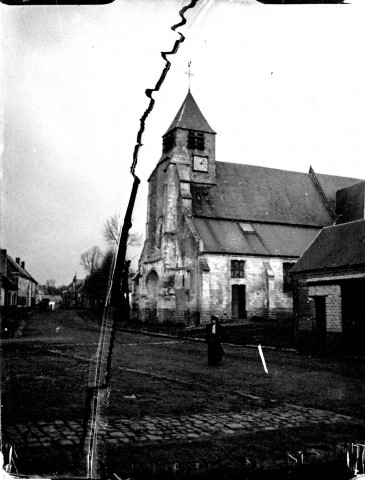 Villers-Bocage. L'église de Saint-Georges