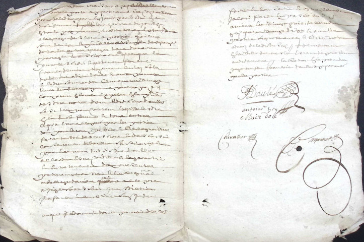 Etude de Me René Chevalier à Amiens (étude n°5). Minutes de l'année 1690