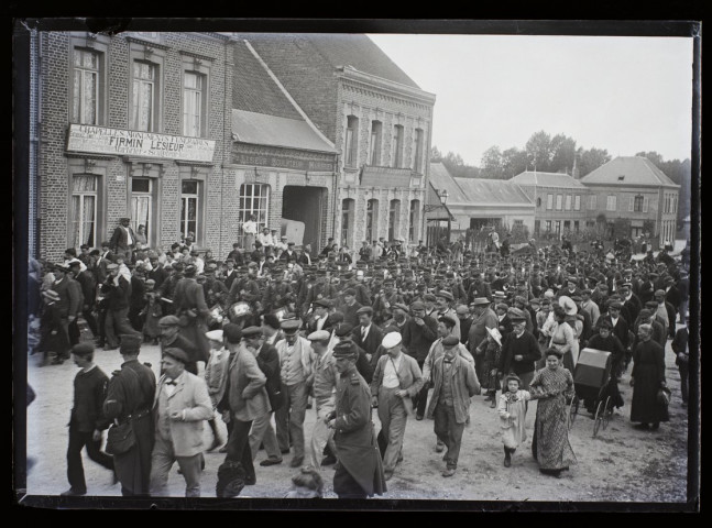 72e à Moreuil - départ pour Sissonne - juillet 1902