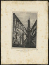 Cathédrale d'Amiens. Vue des contreforts de la nef transversale prise sur la galerie extérieure