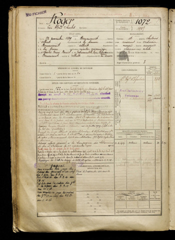 Roger, Léon Alfred Charles, né le 26 novembre 1889 à Dernancourt (Somme), classe 1909, matricule n° 1072, Bureau de recrutement de Péronne