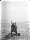 Paysage du littoral : portrait d'un pêcheur de hénons