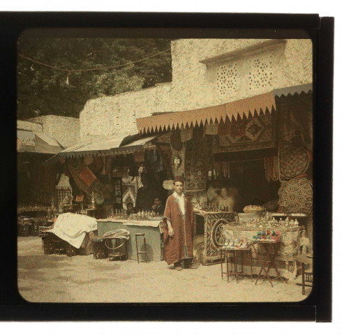 Vincennes. Exposition coloniale internationale : dans les souks algériens