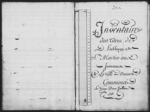 Abbaye de Saint-Martin-Aux-Jumeaux d'Amiens. Inventaire. (Reg. Table "alphabétique des lieux et principaux objets" f. 1 à 313). Actes depuis 1073.