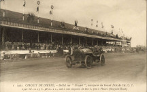 Circuit de Dieppe - Boillot sur "Peugeot", vainqueur du Grand Prix de l'A. C..F. - 1540 kil. en 13 h. 58 m. 2 s., soit à une moyenne de 110 k. 700 à l'heure (magnéto Bosch)