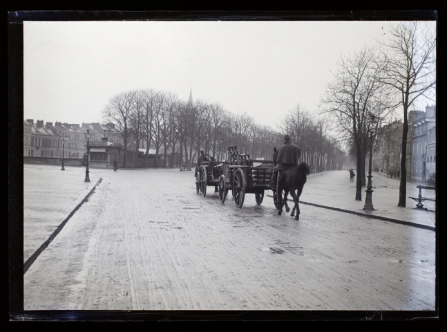 Train des équipages - boulevard du Mail - février 1905