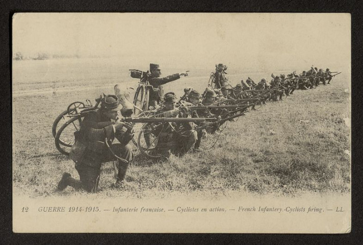 GUERRE 1914-1915. INFANTERIE FRANCAISE. CYCLISTES EN ACTION. FRENCH INFANTERY. CYCLISTS FIRING