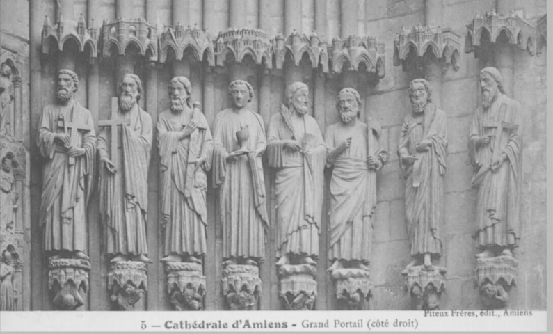 Grand Portail (côté droit)