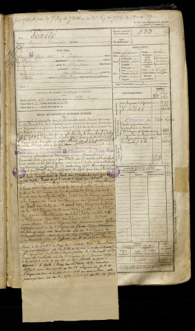 Vérité, Eugène Edouard, né le 23 mars 1895 à Paris 8e Arrondissement (Paris), classe 1915, matricule n° 533, Bureau de recrutement d'Amiens