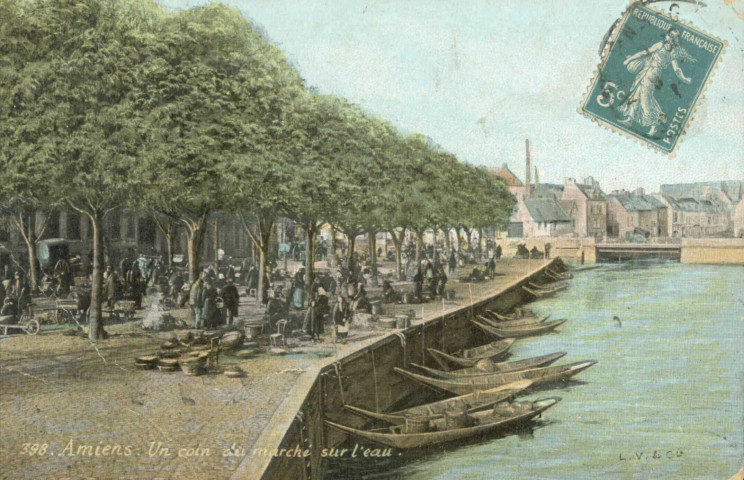 Amiens - Un coin du marché sur l'eau