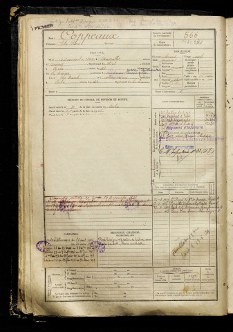Coppeaux, Elie Pierre, né le 18 novembre 1897 à Avesnelles (Nord), classe 1917, matricule n° 566, Bureau de recrutement d'Amiens