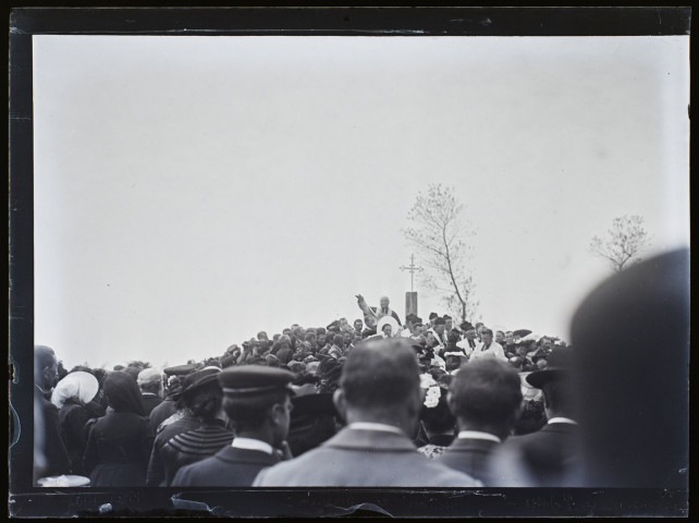 Excursion de Saint-Josse, pendant le sermon - mai 1904